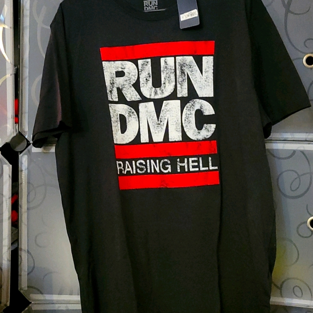 Run dmc shirt